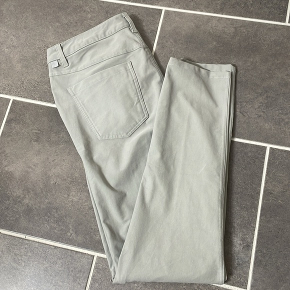lululemon athletica Other - Lululemon ABC Slim-Fit Pant *Utilitech size 33X33